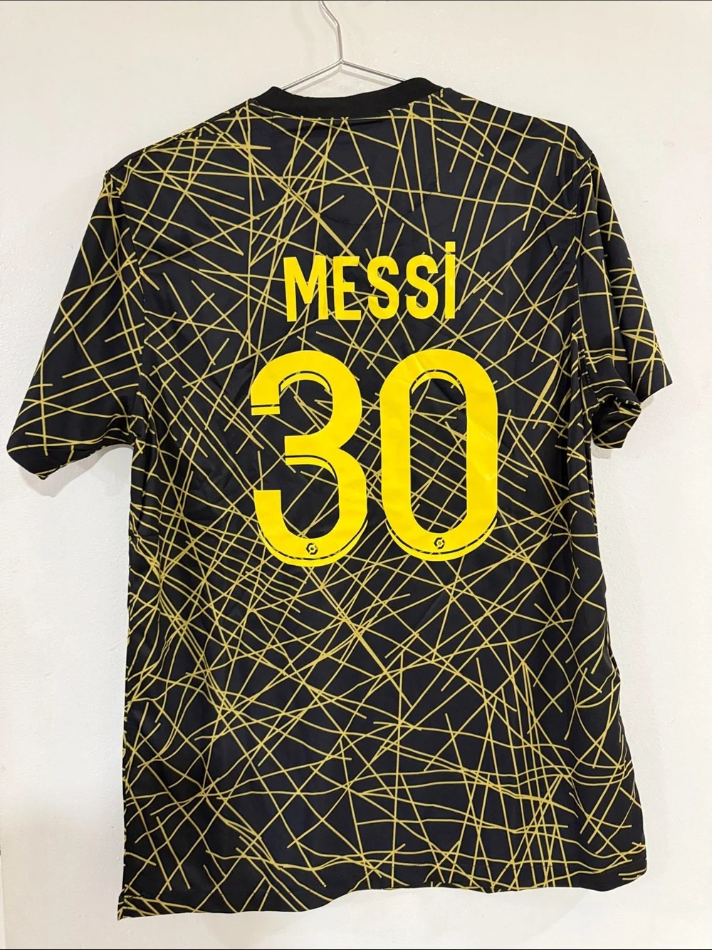 Messi Paris Saint-Germain Black & Gold Graphic Men’s Soccer Jersey